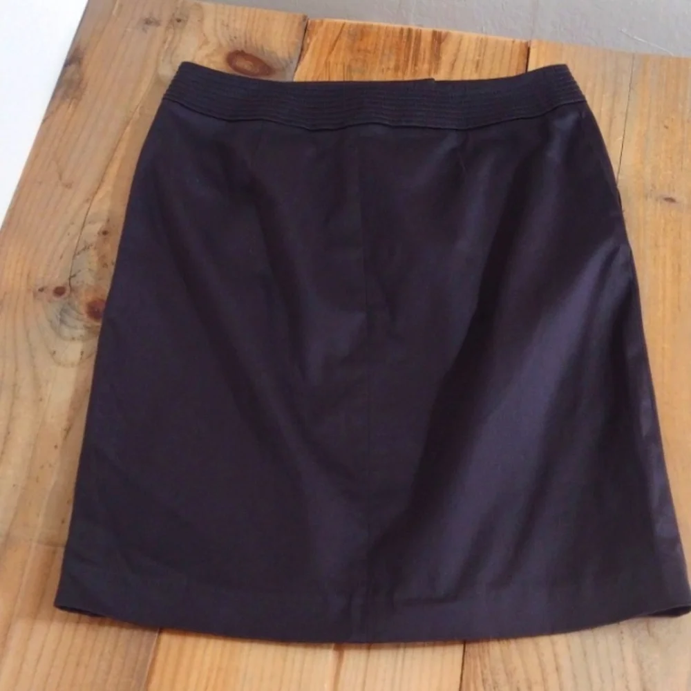 J. Crew Dark Brown Pencil Skirt w/ Pockets Like New Size 2